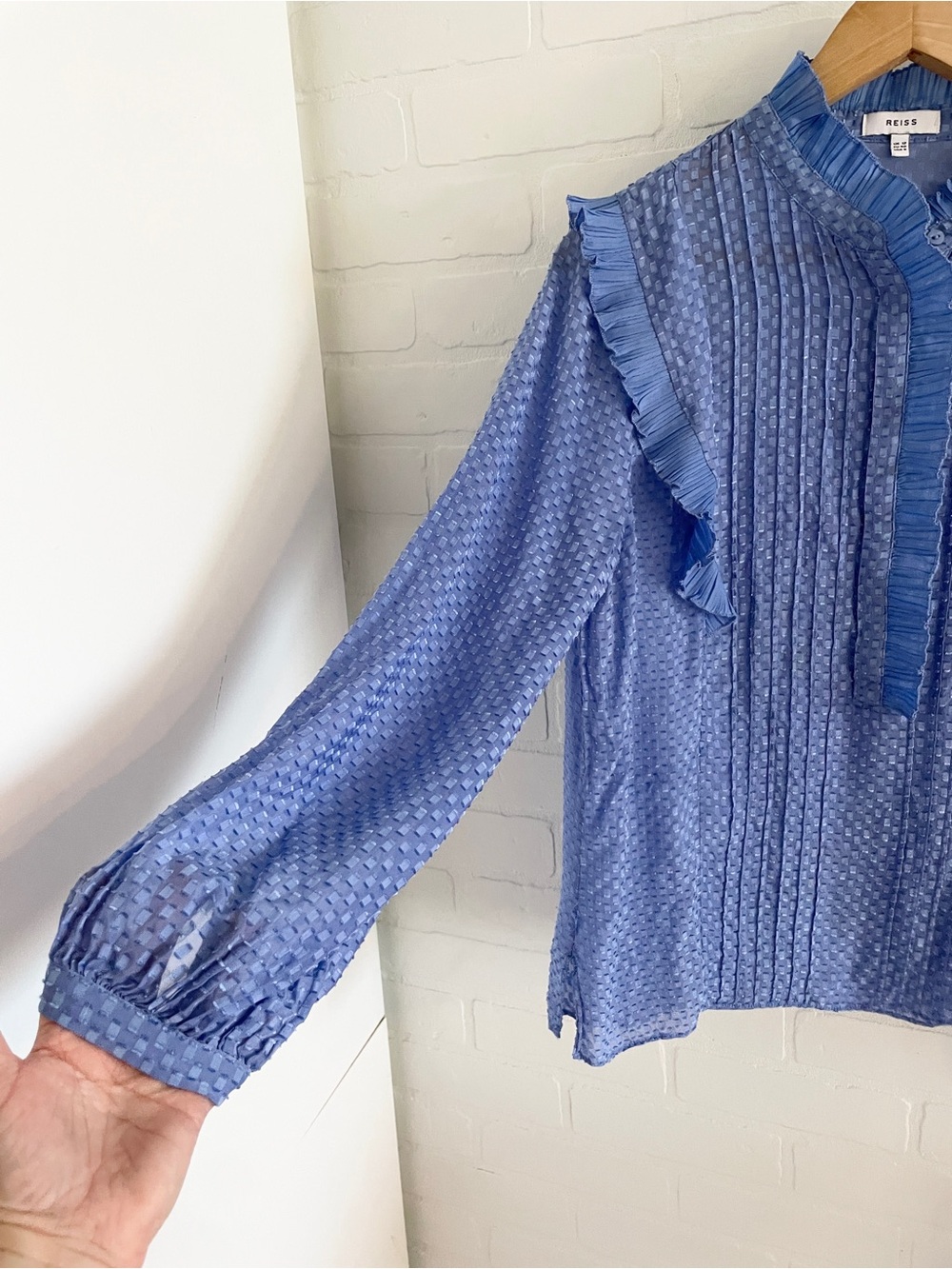 Reiss Sheer Silk Blend Ruffle Blouse Cornflower Periwinkle Blue Statement Sz 8 - Picture 15 of 16